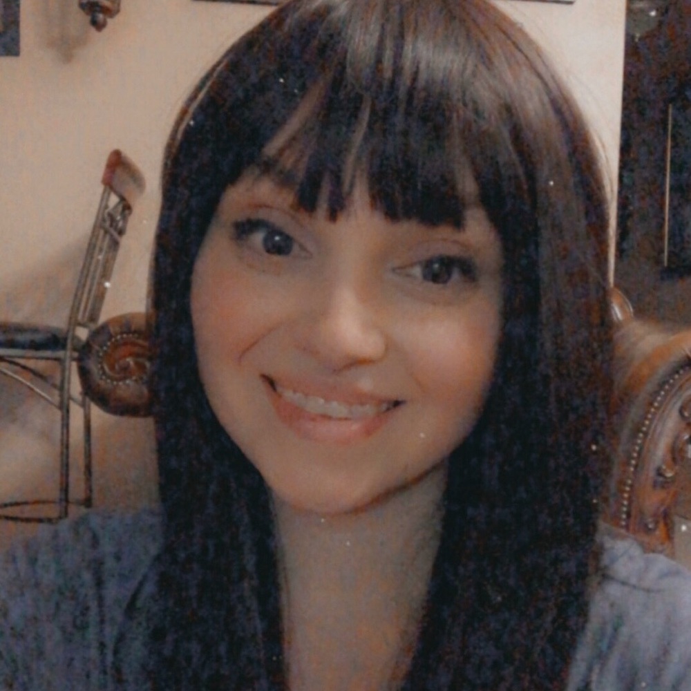 Meet your Posher, Ashley